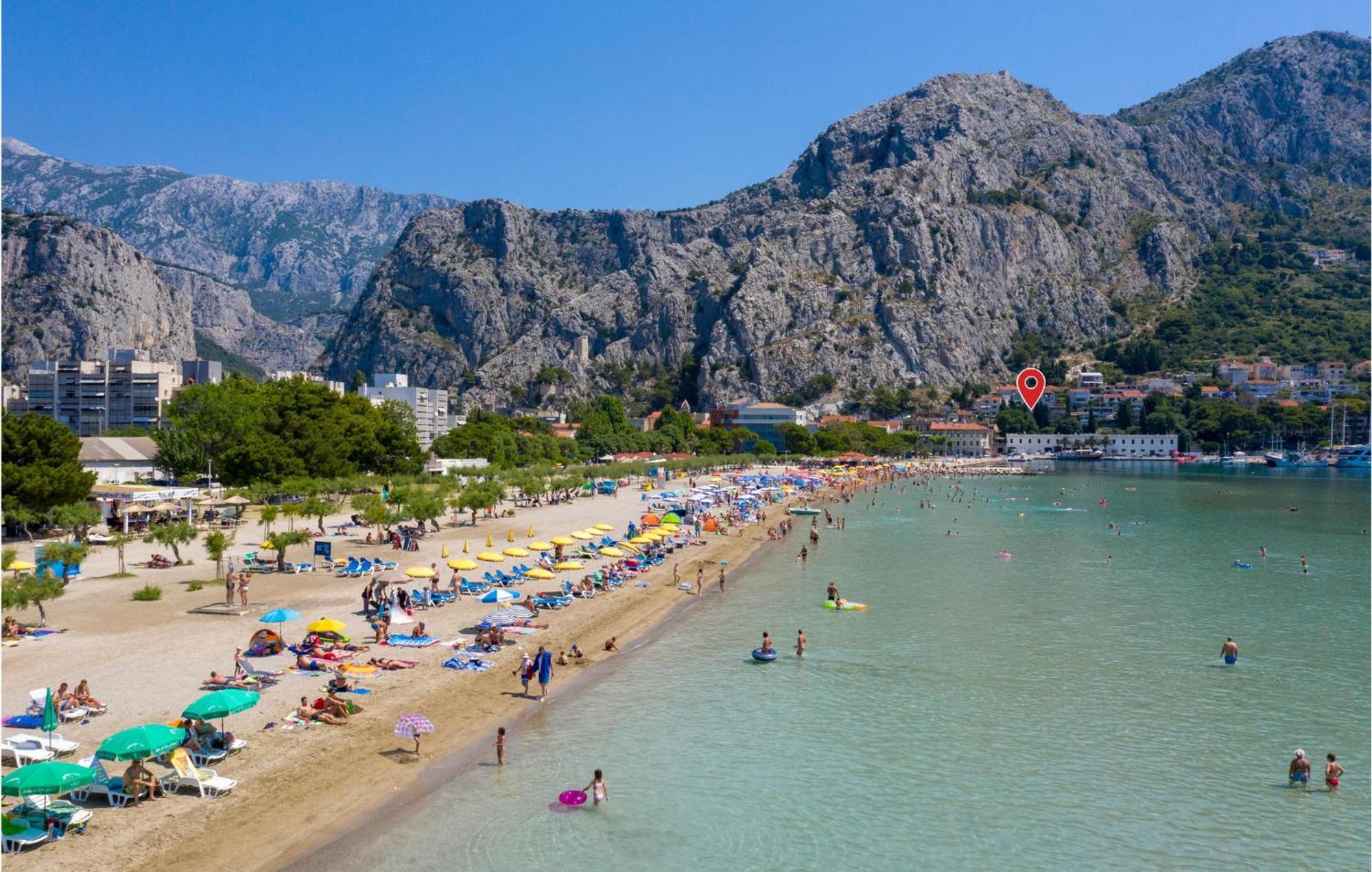 Gorgeous Apartment In Omis With Kitchen Esterno foto